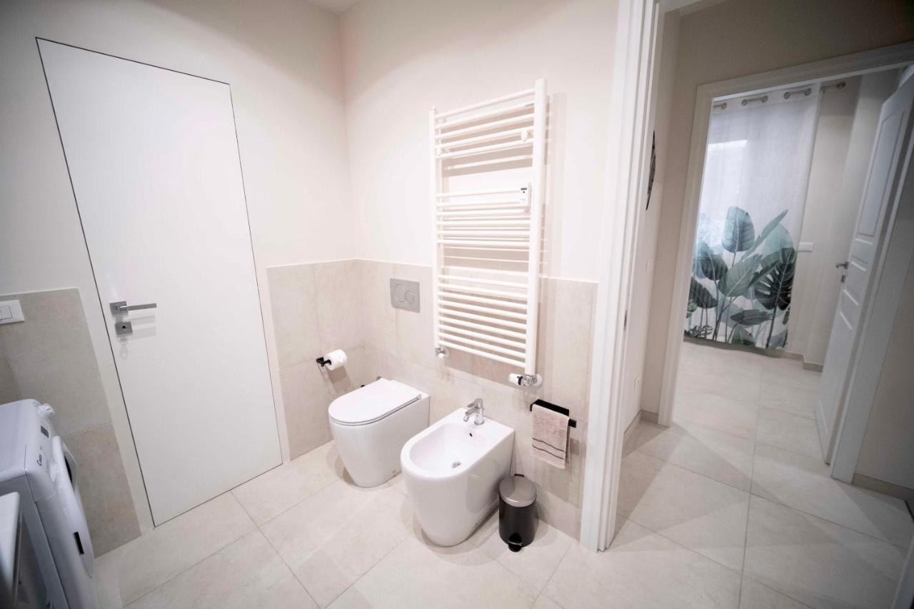 Appartamento Moderno ❴ 300 Mt. Da Porta Nuova ❵ Turín Exteriér fotografie